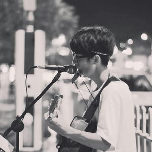 男同被三个男的双龙
